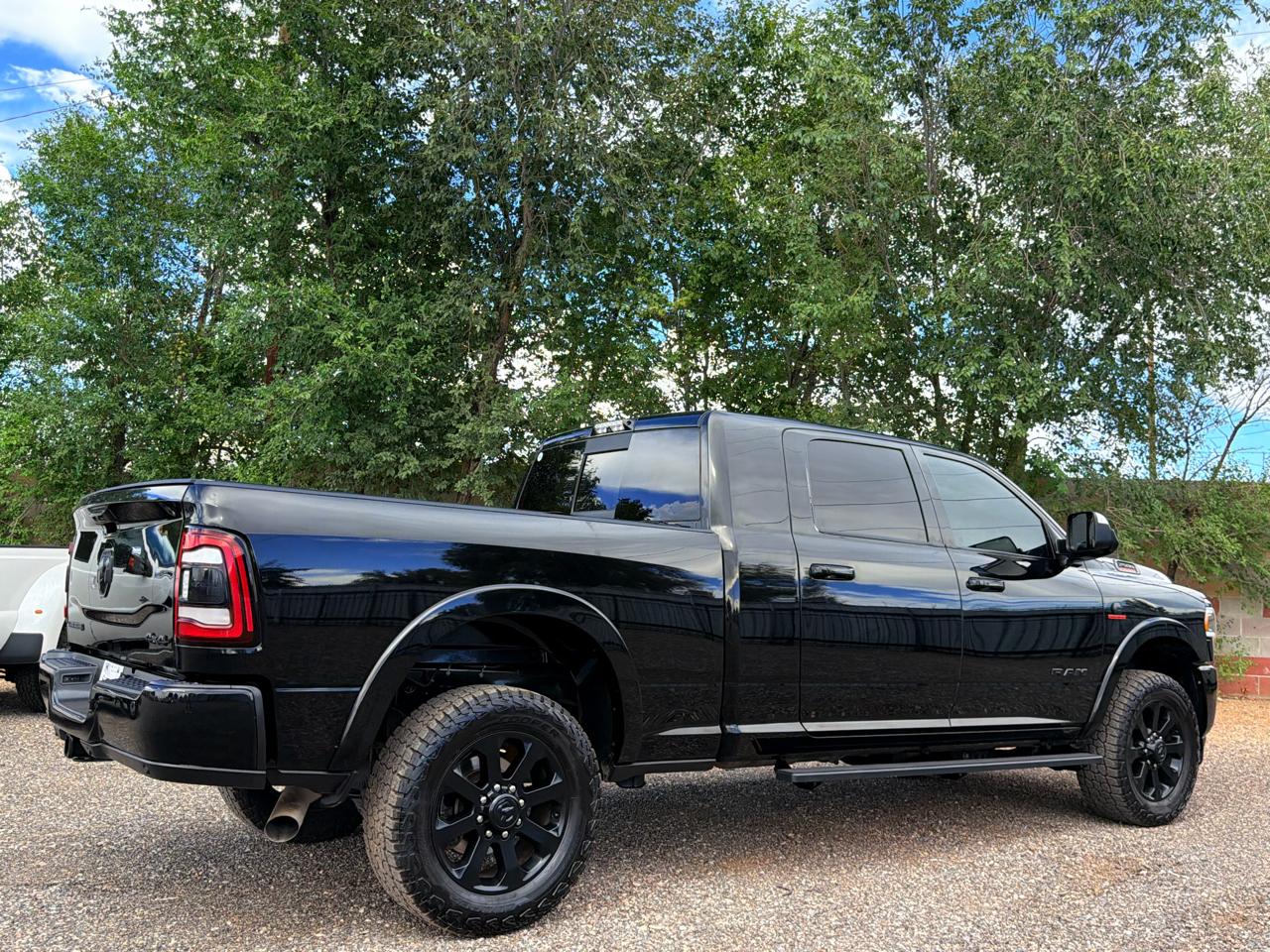 RAM 2500 Laramie 4x4 Mega Cab 6'4" Box 2020