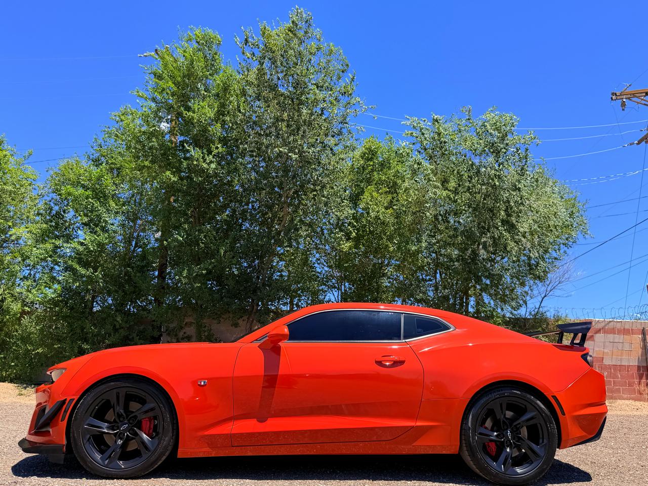 Chevrolet Camaro 2dr Cpe 2SS 2021