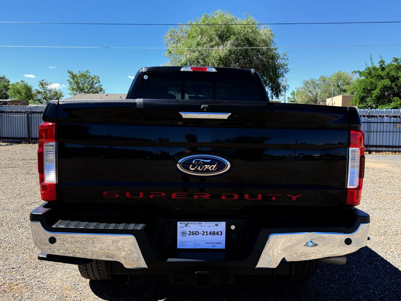 Ford Super Duty F-250 Crew Cab 156" Lariat 4WD 2019