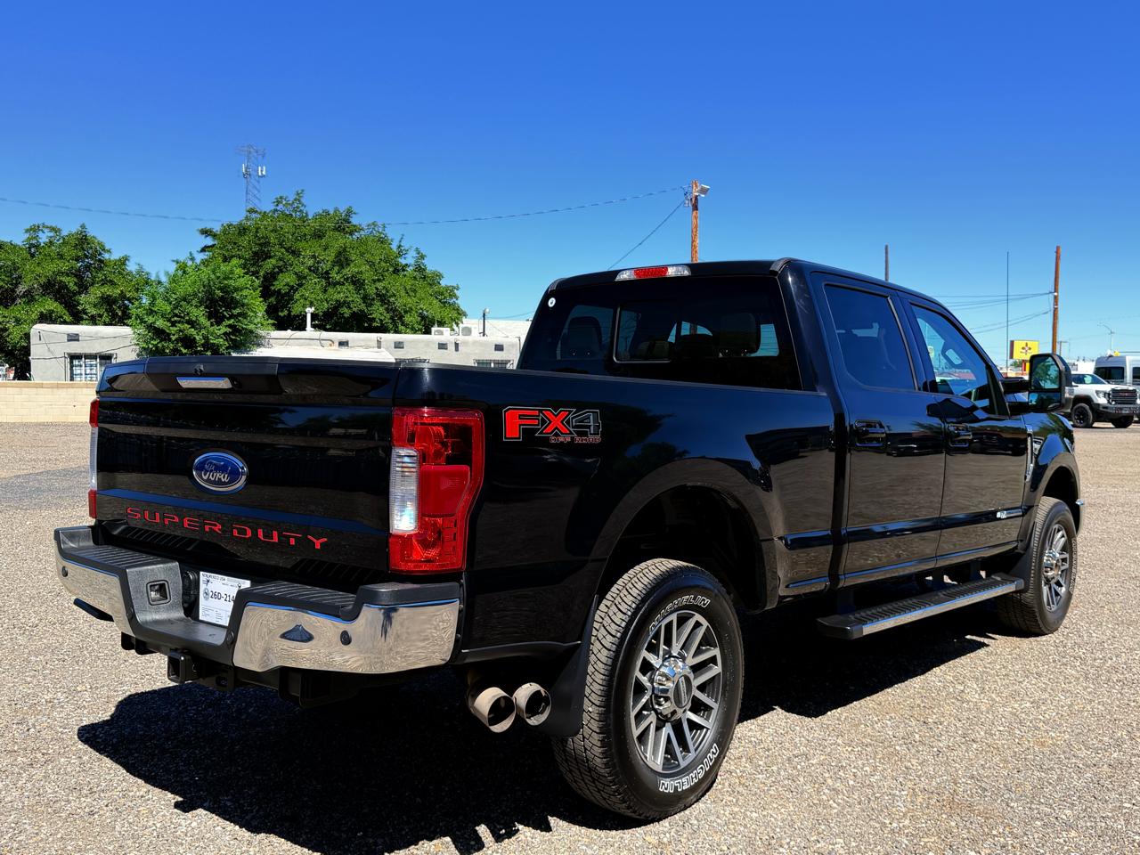 Ford Super Duty F-250 Crew Cab 156" Lariat 4WD 2019