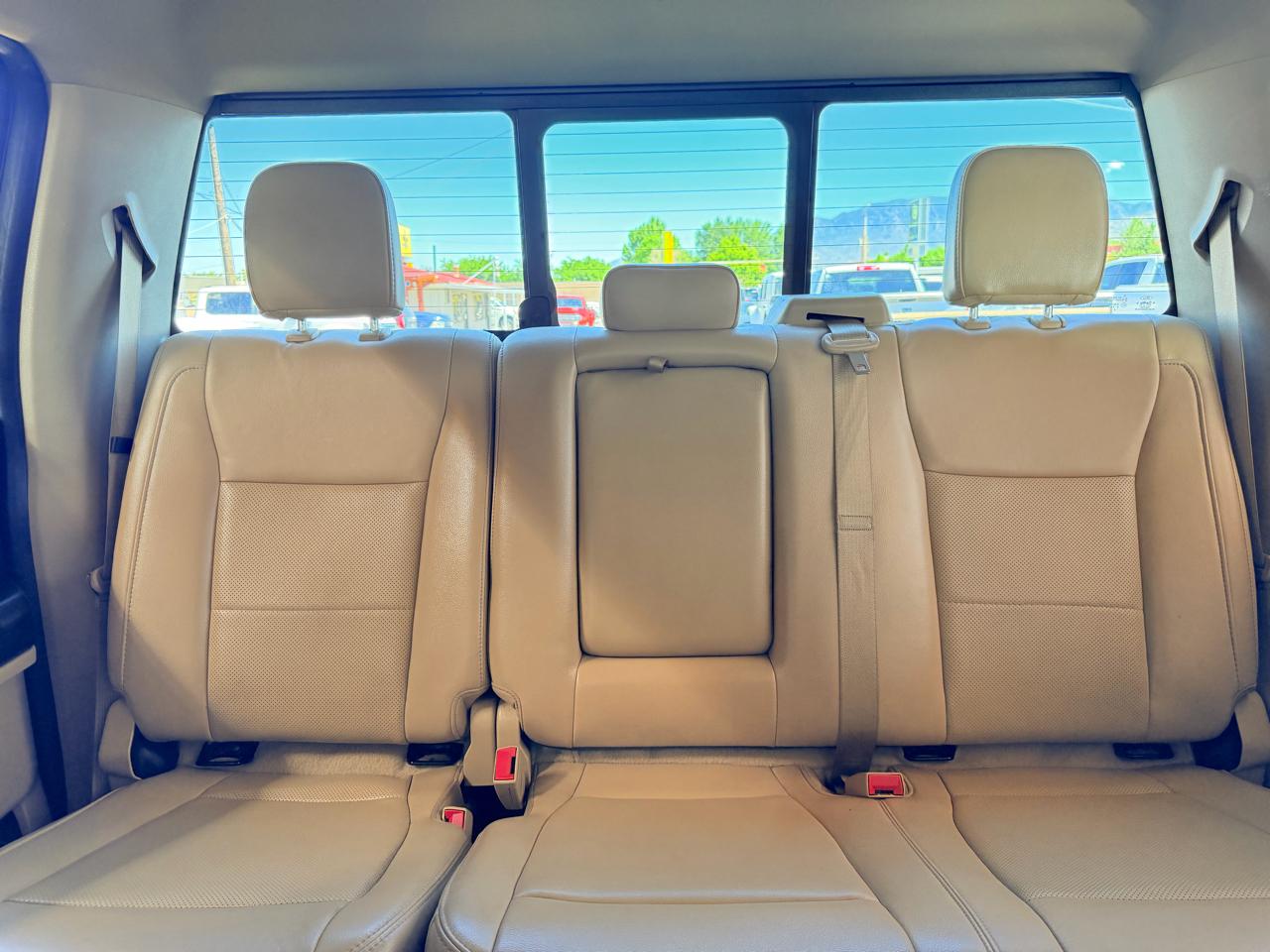 Ford Super Duty F-250 Crew Cab 156" Lariat 4WD 2019