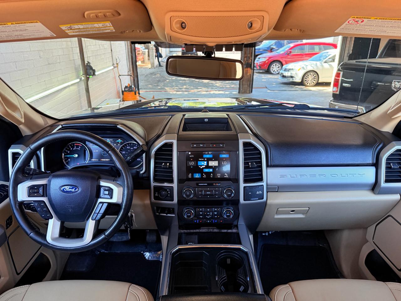 Ford Super Duty F-250 Crew Cab 156" Lariat 4WD 2019