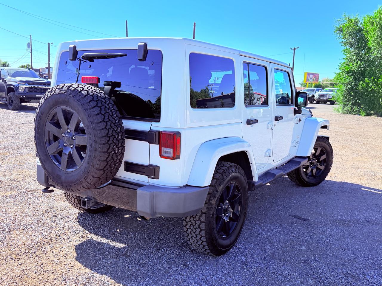 Jeep Wrangler Unlimited 4WD 4dr Altitude 2014