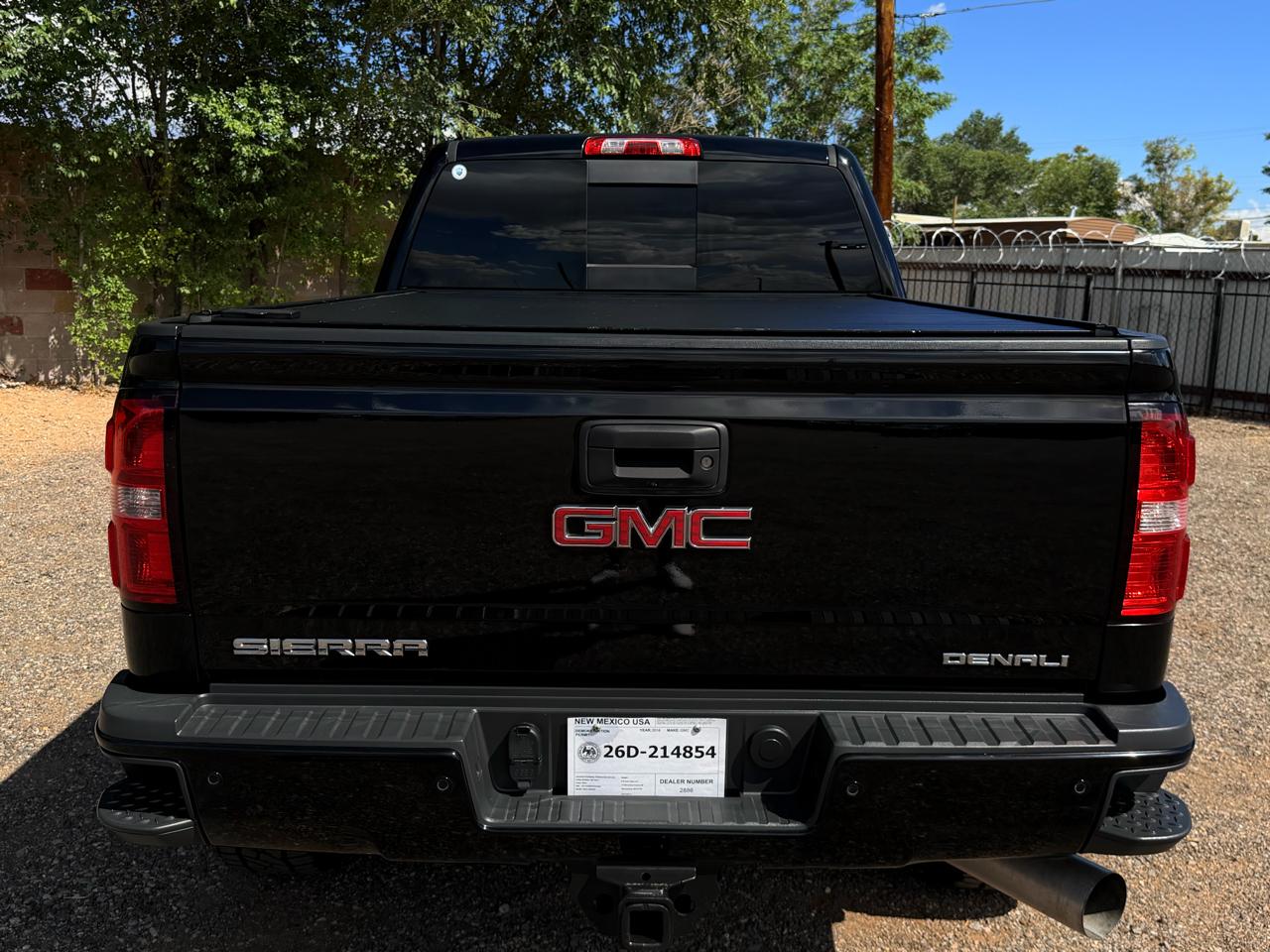 GMC Sierra 2500HD 4WD Crew Cab 153.7" Denali 2016