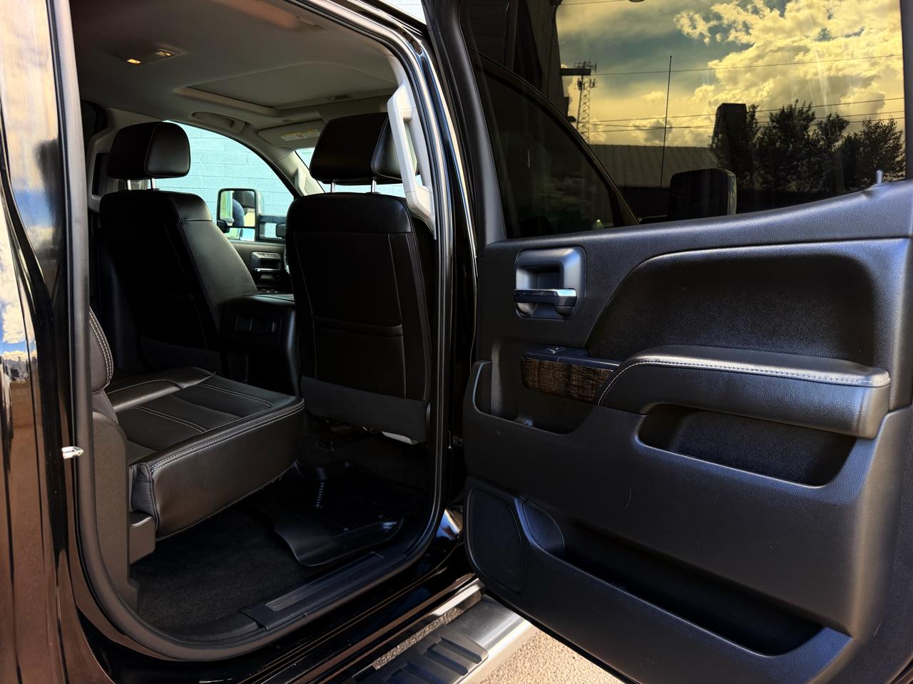 GMC Sierra 2500HD 4WD Crew Cab 153.7" Denali 2016