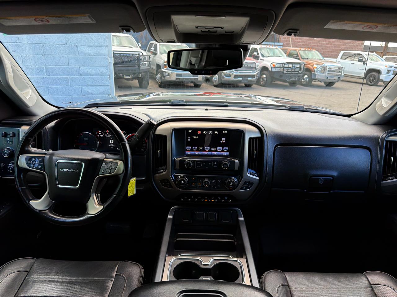 GMC Sierra 2500HD 4WD Crew Cab 153.7" Denali 2016