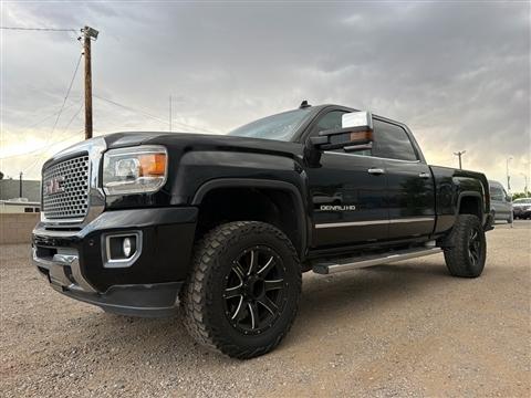 2016 GMC Sierra 2500HD 4WD Crew Cab 153.7" Denali