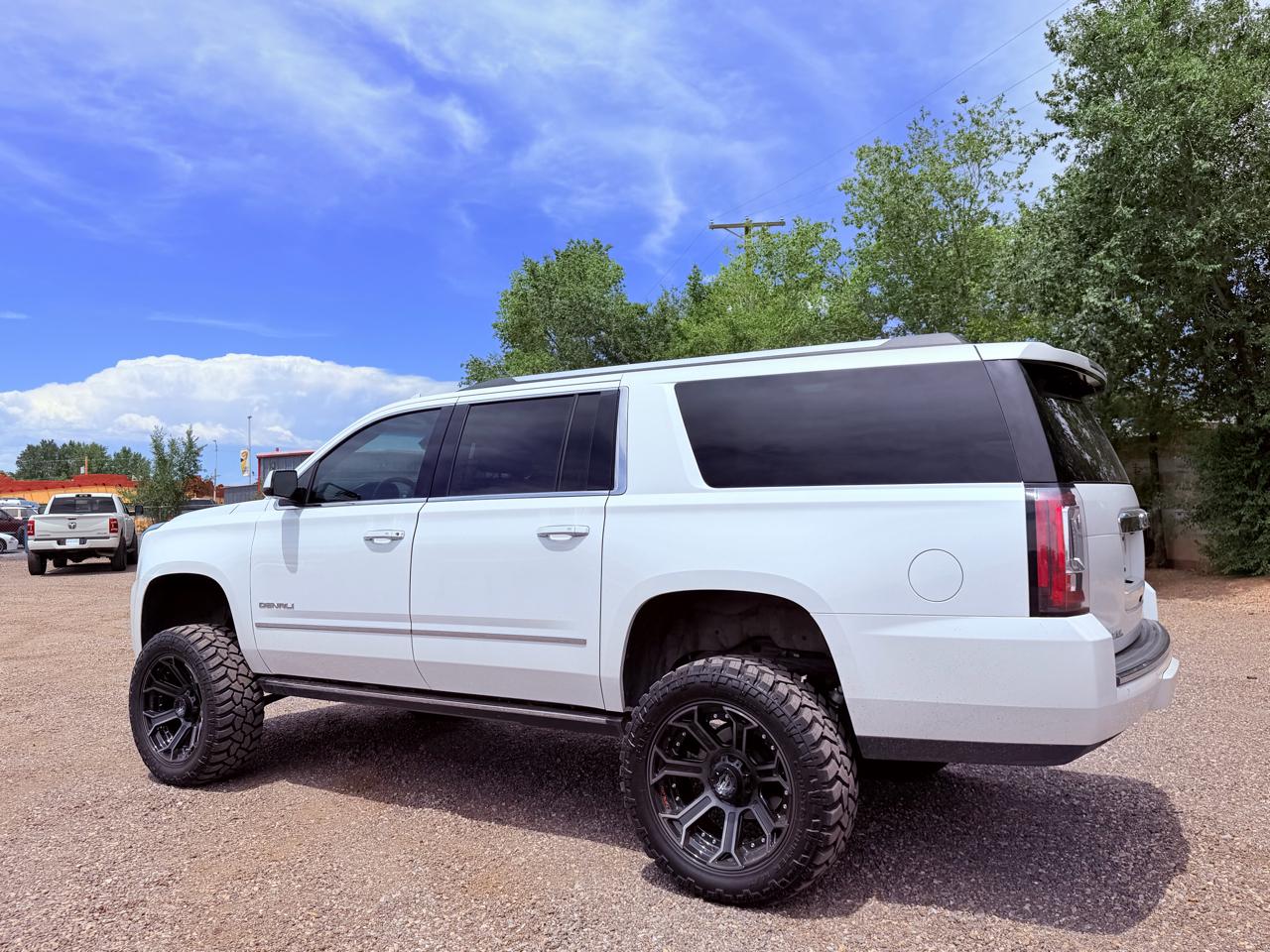 GMC Yukon XL 4WD 4dr Denali 2019