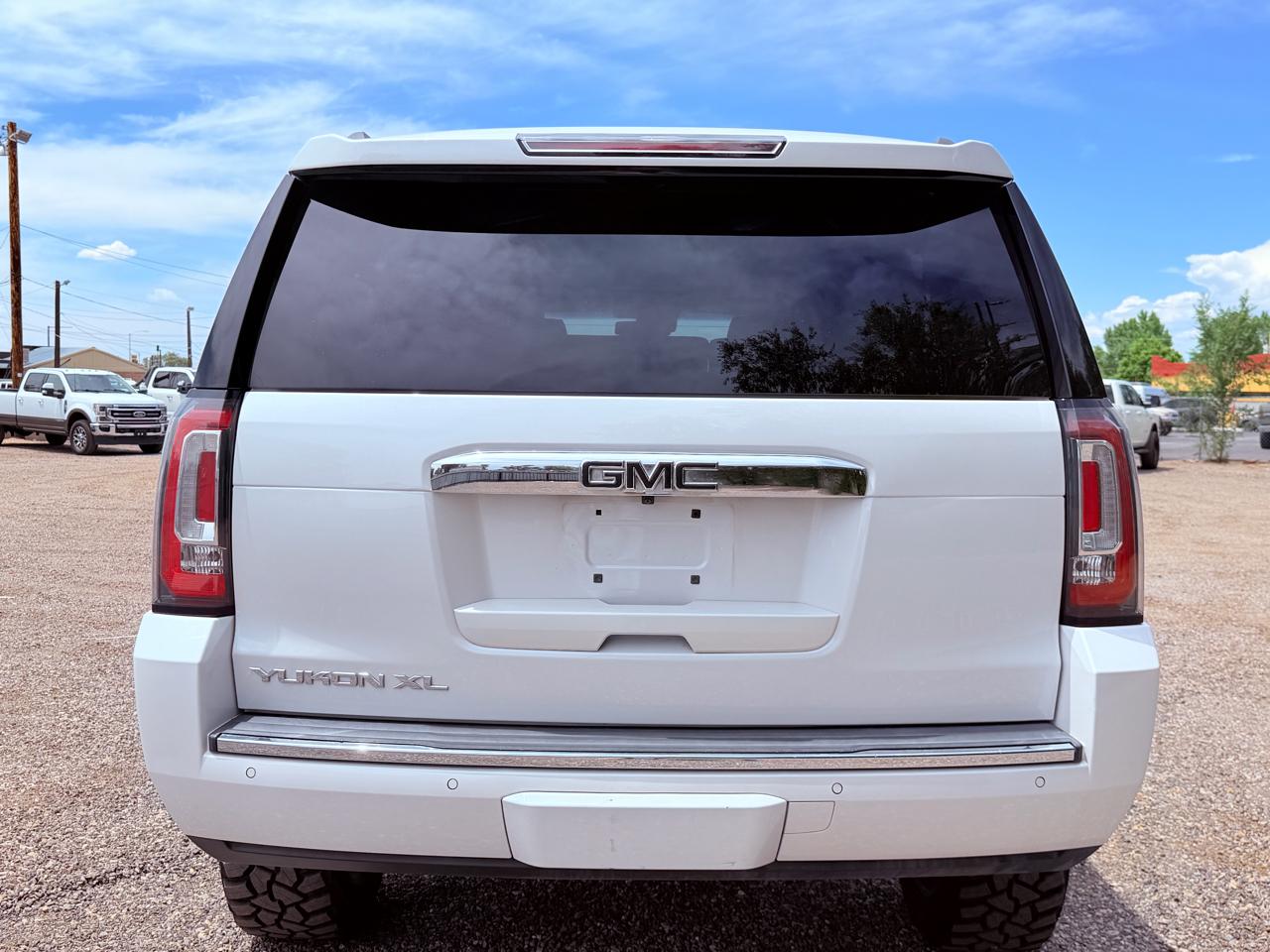 GMC Yukon XL 4WD 4dr Denali 2019