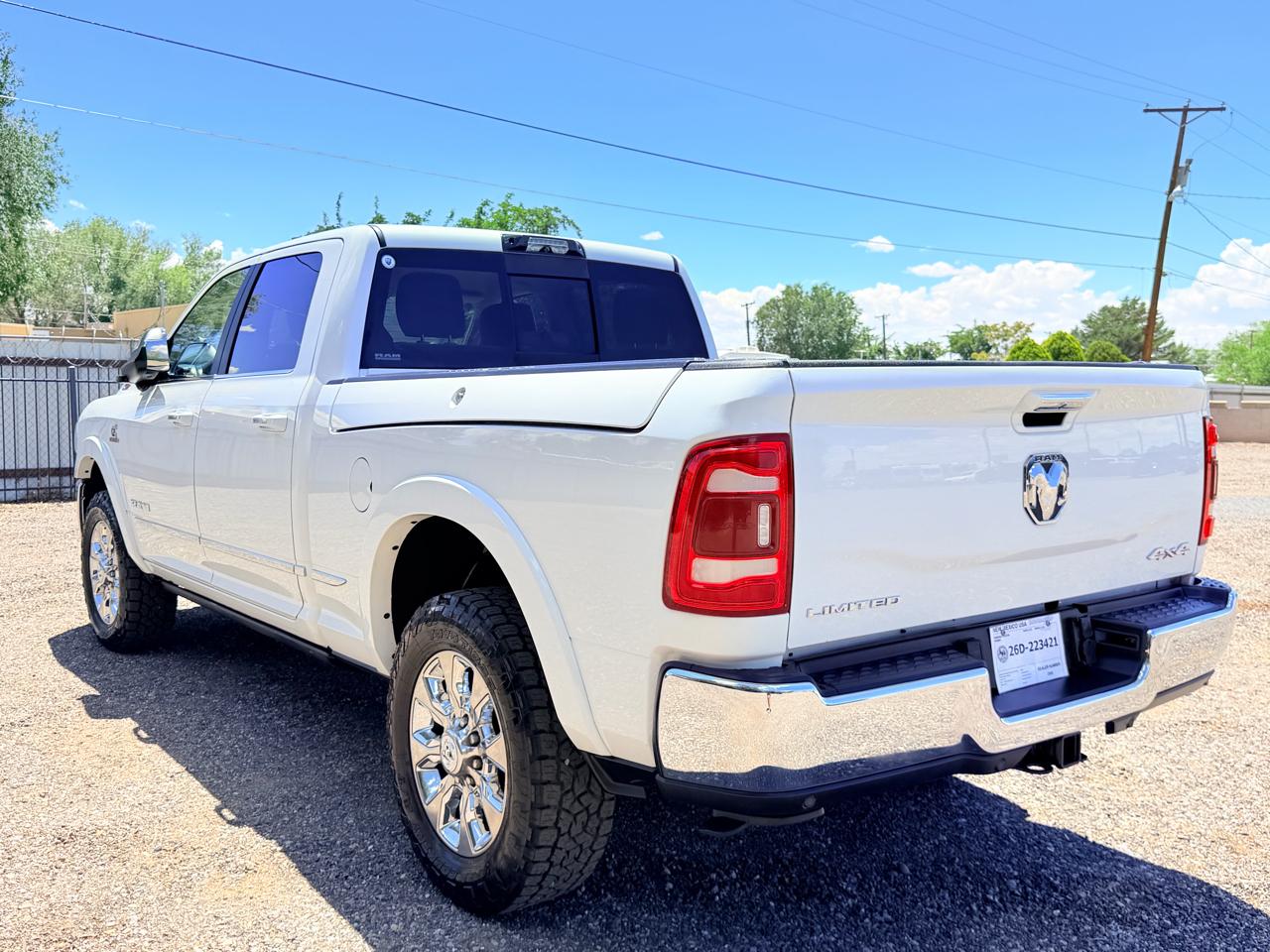 RAM 2500 Limited 4x4 Crew Cab 6'4" Box 2022