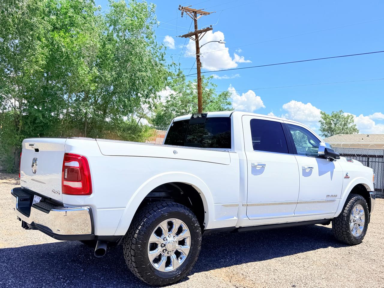RAM 2500 Limited 4x4 Crew Cab 6'4" Box 2022