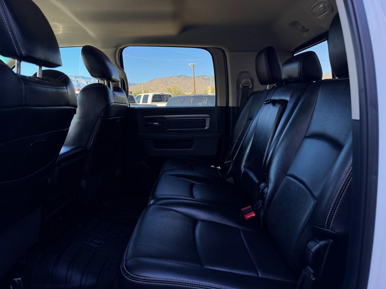RAM 2500 SLT 4x4 Mega Cab 6'4" Box 2018