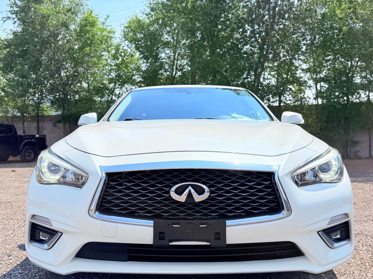 Infiniti Q50 3.0t LUXE RWD 2019