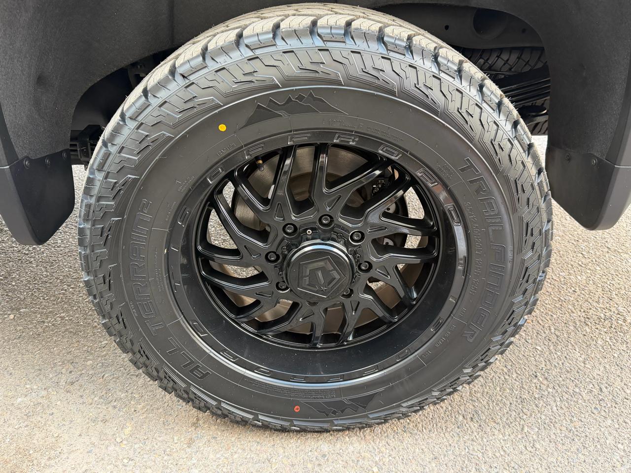 Chevrolet Silverado 2500HD 4WD Crew Cab 159" LTZ 2023