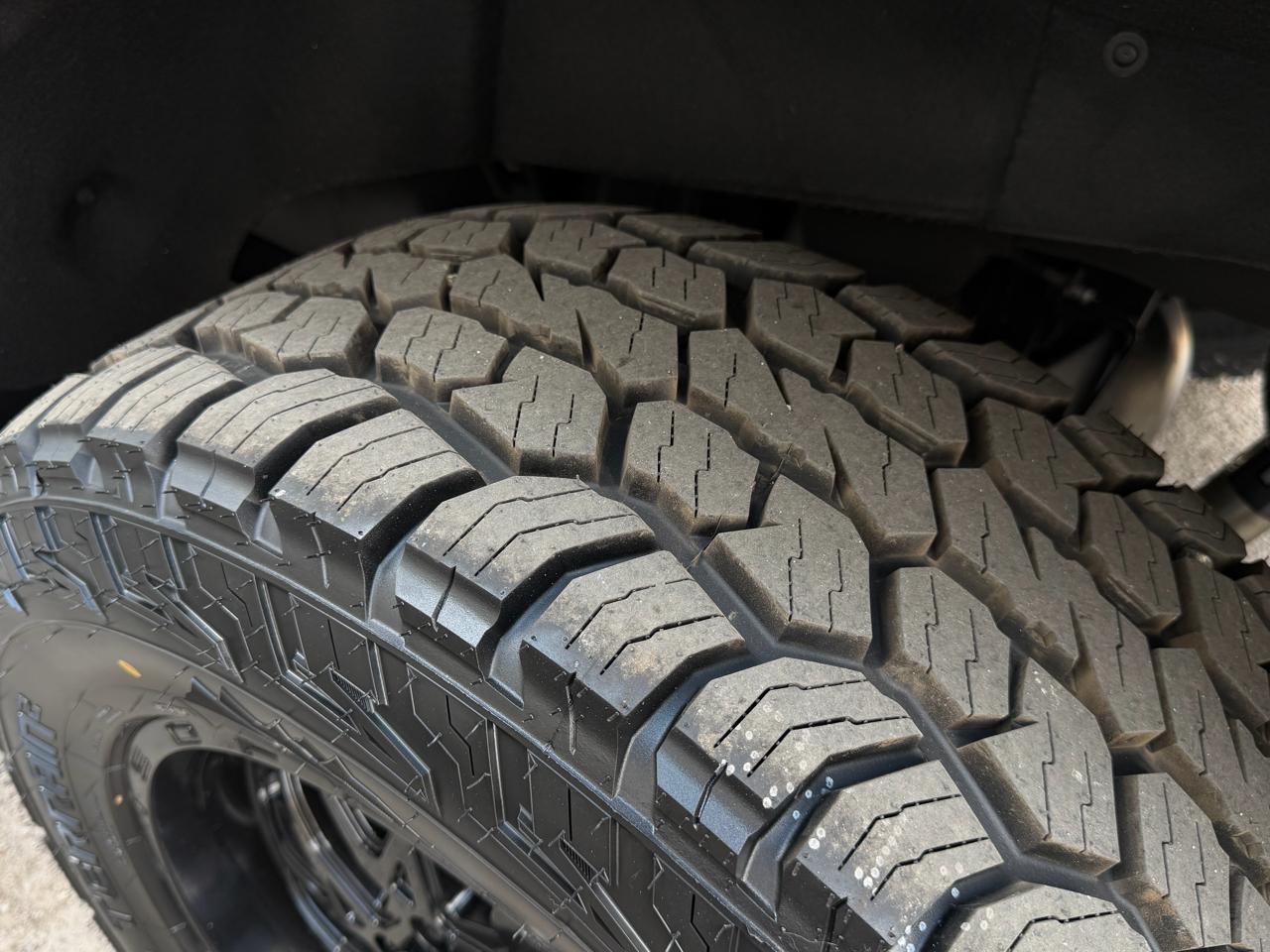 Chevrolet Silverado 2500HD 4WD Crew Cab 159" LTZ 2023