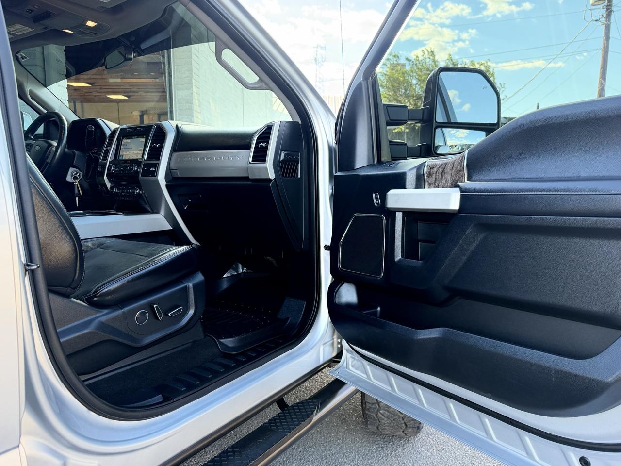 Ford Super Duty F-250 SRW Lariat 4WD SuperCab 6.75' Box 2018