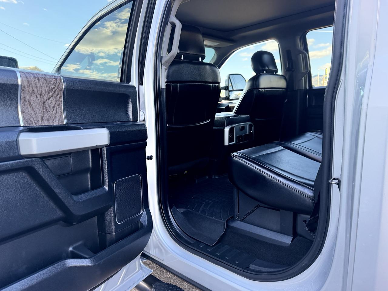 Ford Super Duty F-250 SRW Lariat 4WD SuperCab 6.75' Box 2018
