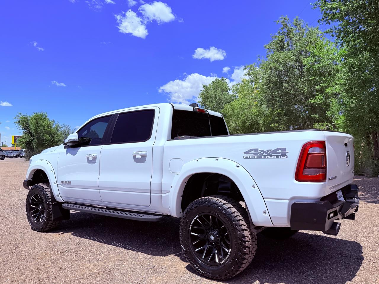 RAM 1500 Laramie 4x4 Crew Cab 5'7" Box 2019