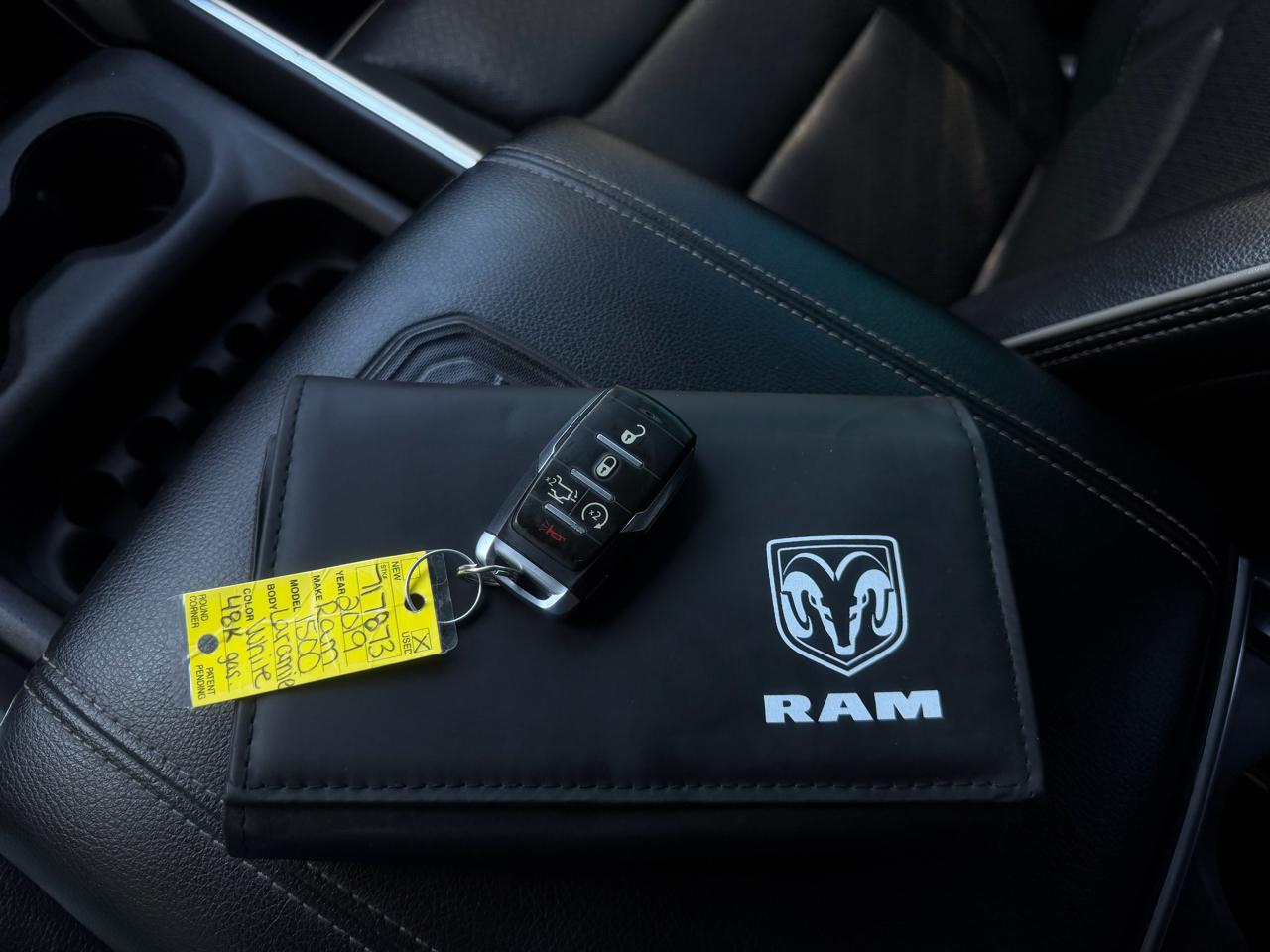 RAM 1500 Laramie 4x4 Crew Cab 5'7" Box 2019