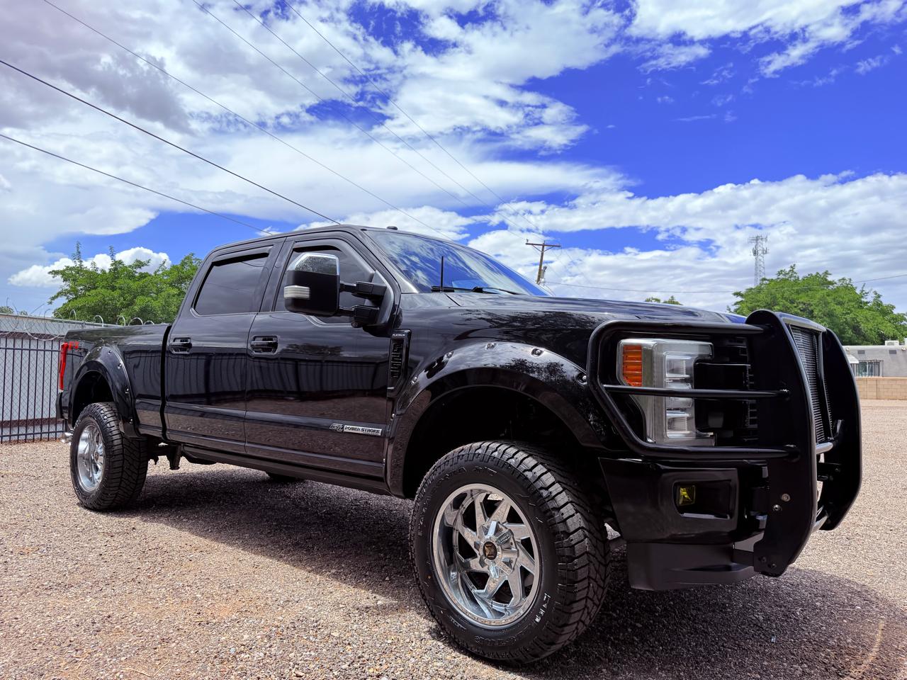 Ford Super Duty F-250 SRW Platinum 4WD Crew Cab 6.75' Box 2018