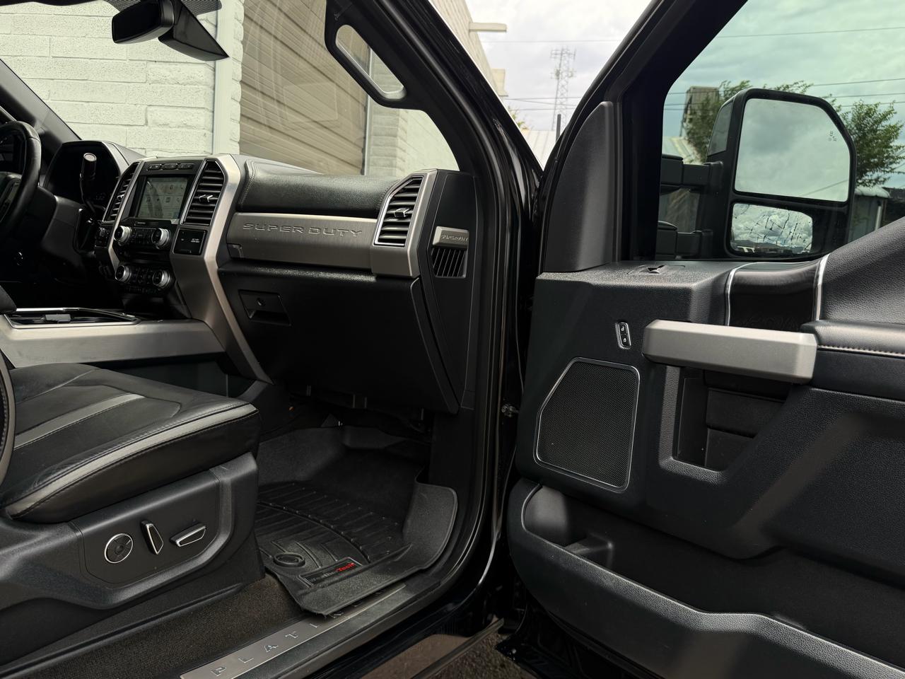 Ford Super Duty F-250 SRW Platinum 4WD Crew Cab 6.75' Box 2018