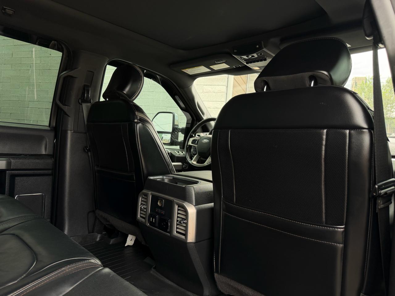 Ford Super Duty F-250 SRW Platinum 4WD Crew Cab 6.75' Box 2018
