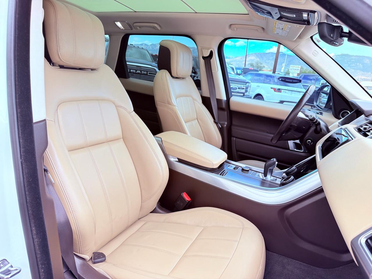 Land Rover Range Rover Sport Turbo i6 MHEV SE 2021