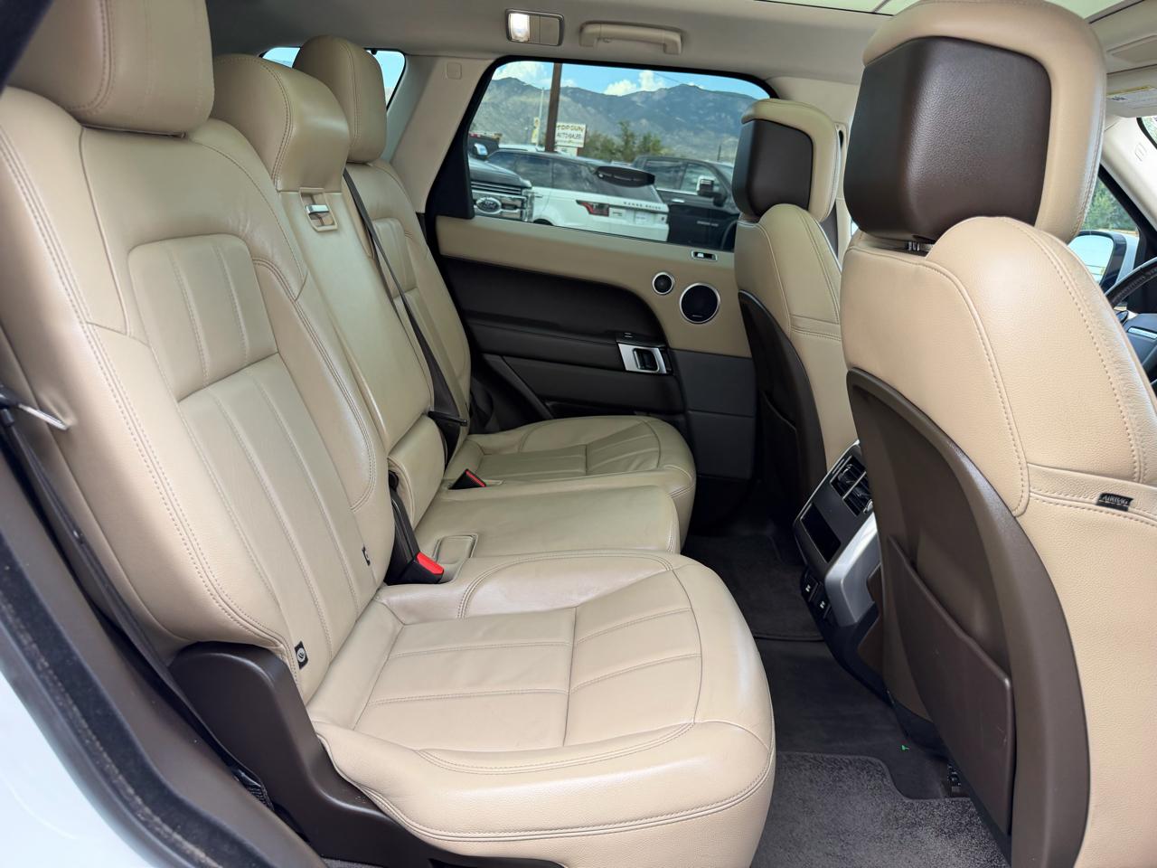 Land Rover Range Rover Sport Turbo i6 MHEV SE 2021