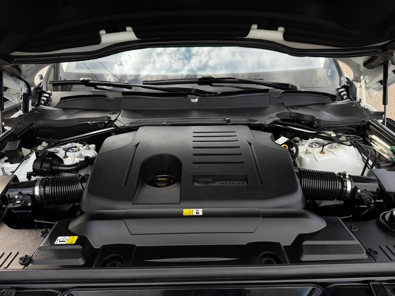Land Rover Range Rover Sport Turbo i6 MHEV SE 2021