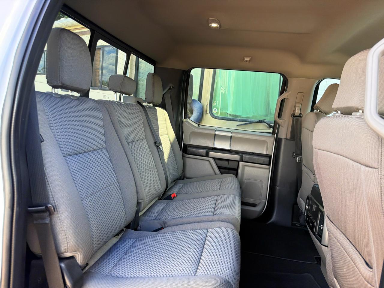 Ford Super Duty F-250 SRW XLT 4WD Crew Cab 6.75' Box 2021