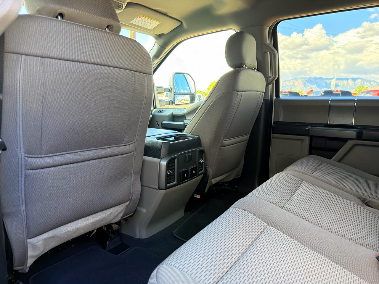 Ford Super Duty F-250 SRW XLT 4WD Crew Cab 6.75' Box 2021