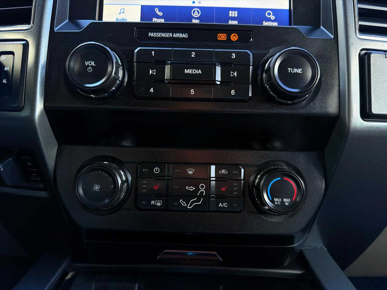 Ford Super Duty F-250 SRW XLT 4WD Crew Cab 6.75' Box 2021