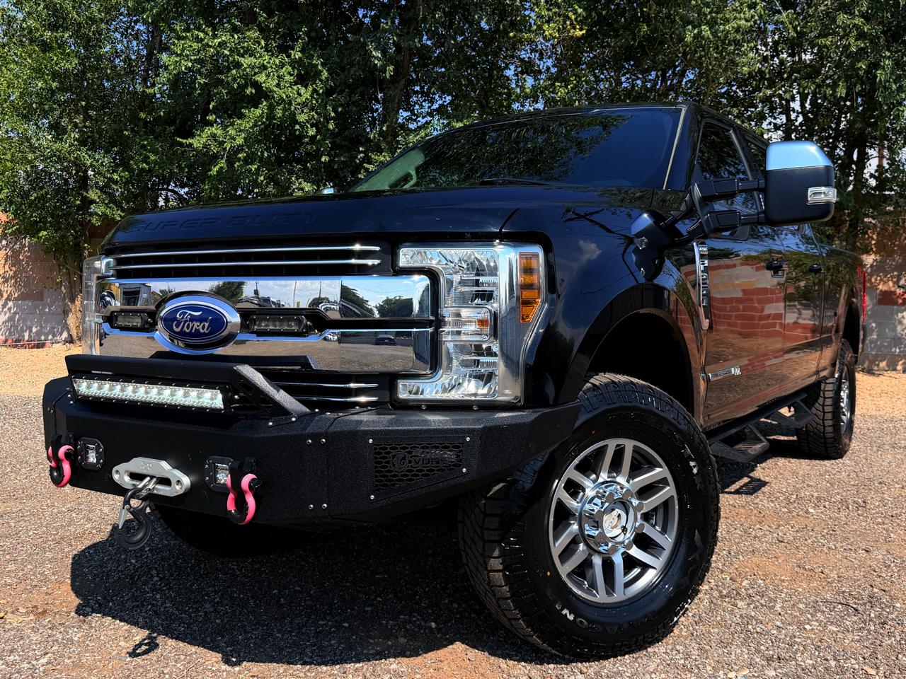 Ford Super Duty F-250 SRW King Ranch 4WD Crew Cab 8' Box 2018