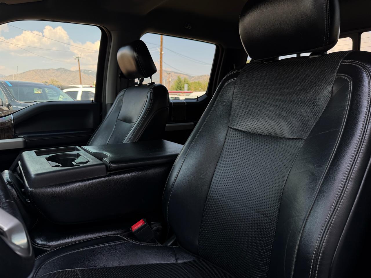 Ford Super Duty F-250 SRW King Ranch 4WD Crew Cab 8' Box 2018