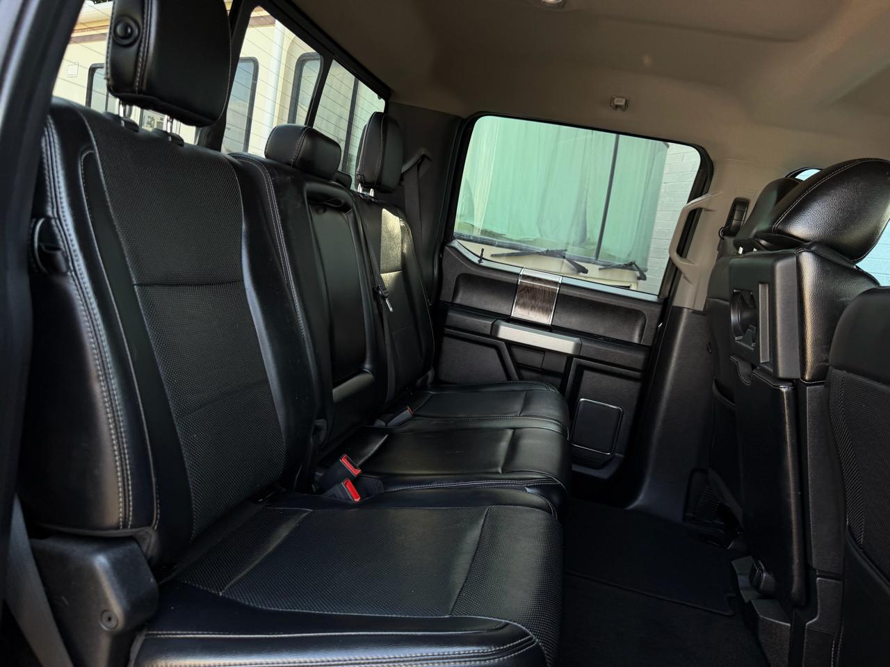 Ford Super Duty F-250 SRW King Ranch 4WD Crew Cab 8' Box 2018