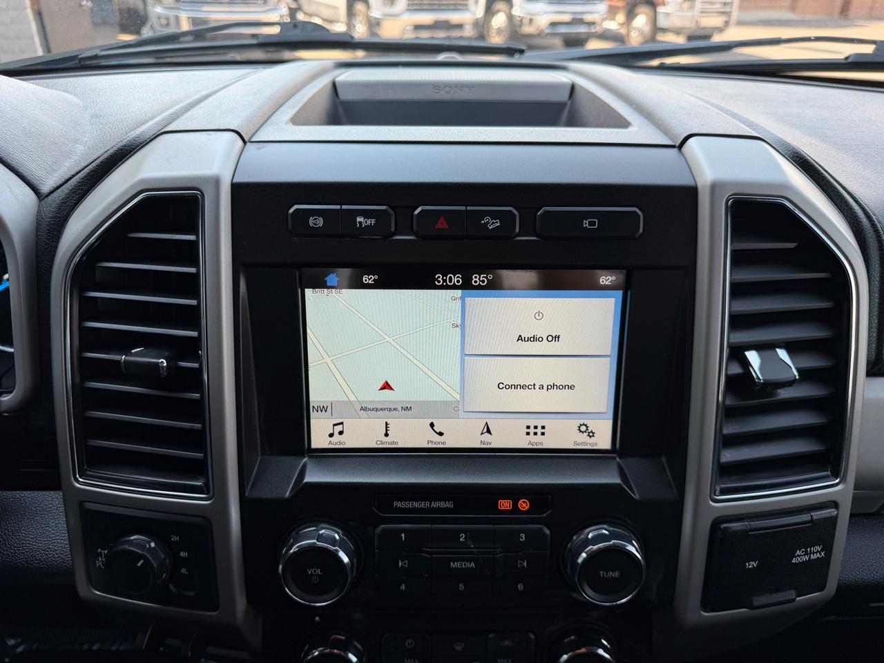 Ford Super Duty F-250 SRW King Ranch 4WD Crew Cab 8' Box 2018