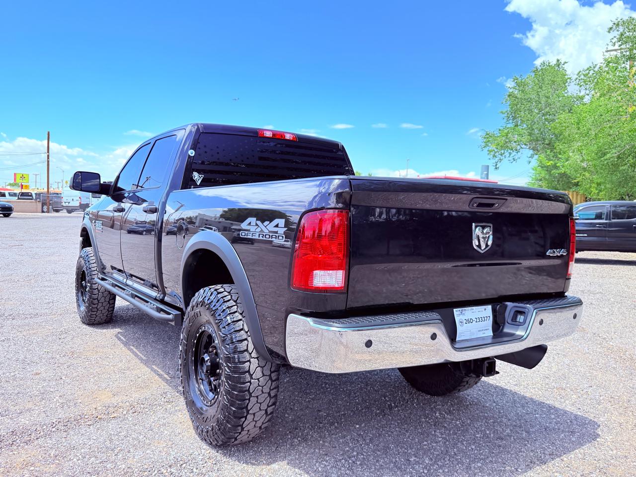 RAM 2500 Tradesman 4x4 Crew Cab 6'4" Box 2017