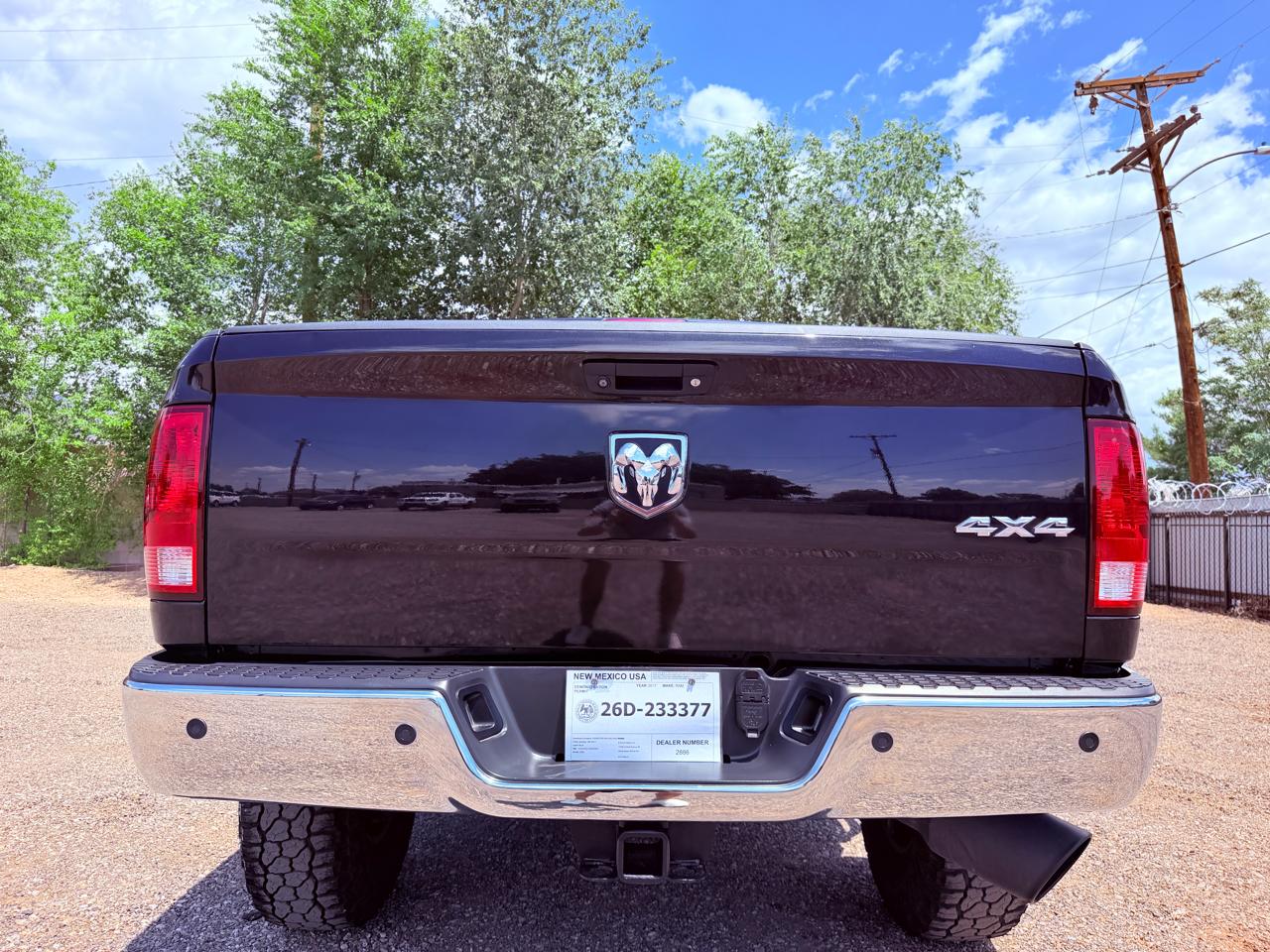 RAM 2500 Tradesman 4x4 Crew Cab 6'4" Box 2017