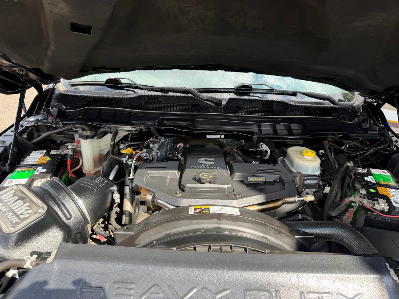 RAM 2500 Tradesman 4x4 Crew Cab 6'4" Box 2017