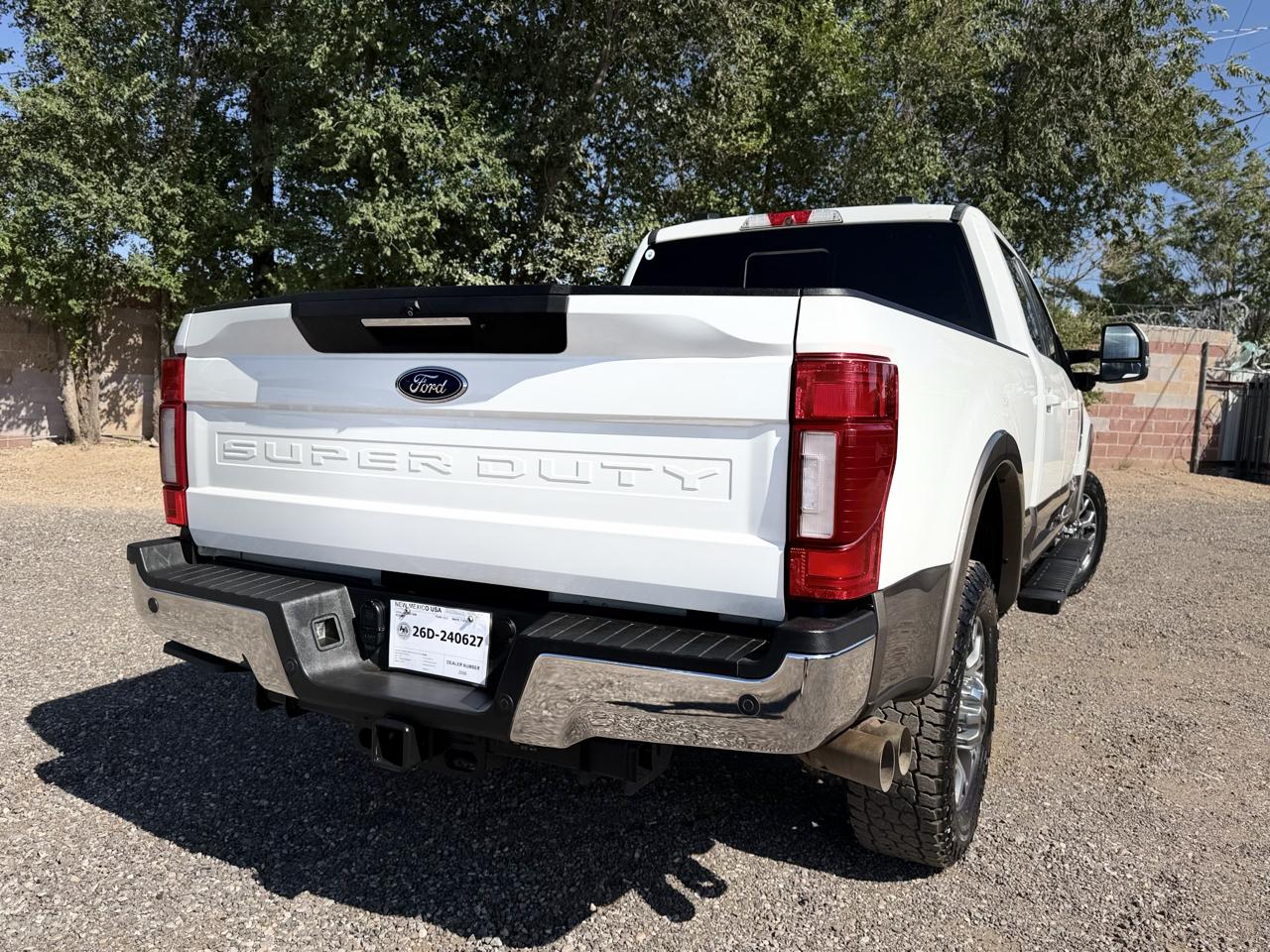 Ford Super Duty F-350 SRW Lariat 4WD Crew Cab 6.75' Box 2022