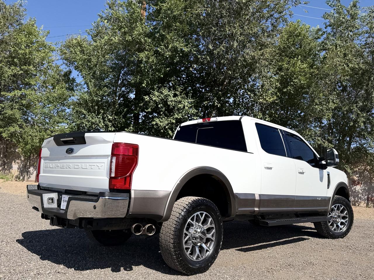 Ford Super Duty F-350 SRW Lariat 4WD Crew Cab 6.75' Box 2022