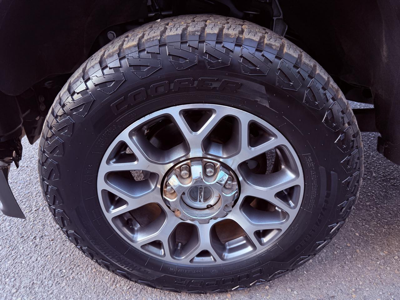 Ford Super Duty F-350 SRW Lariat 4WD Crew Cab 6.75' Box 2022