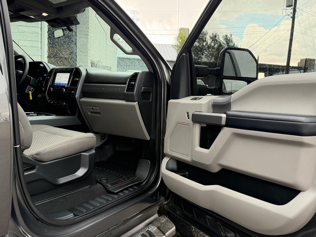 Ford Super Duty F-250 SRW XLT 4WD Crew Cab 6.75' Box 2020