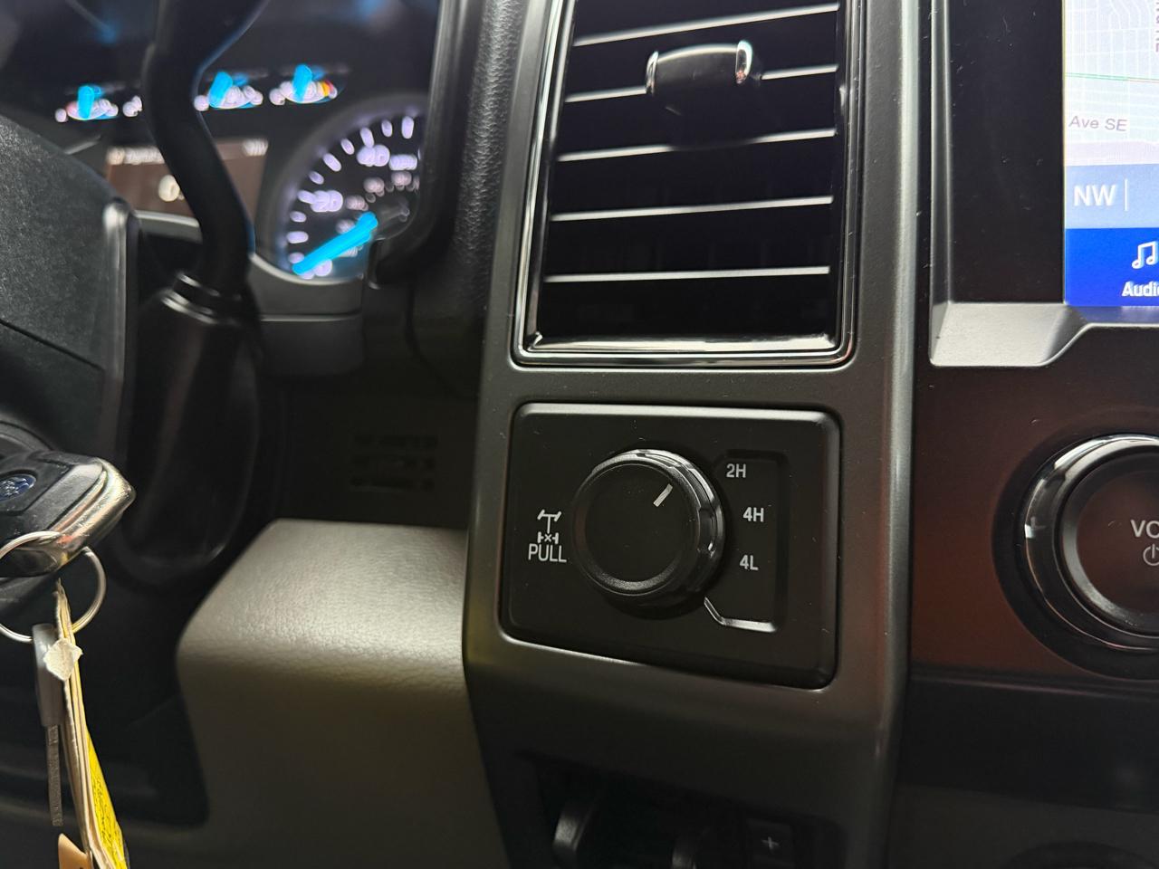 Ford Super Duty F-250 SRW XLT 4WD Crew Cab 6.75' Box 2020
