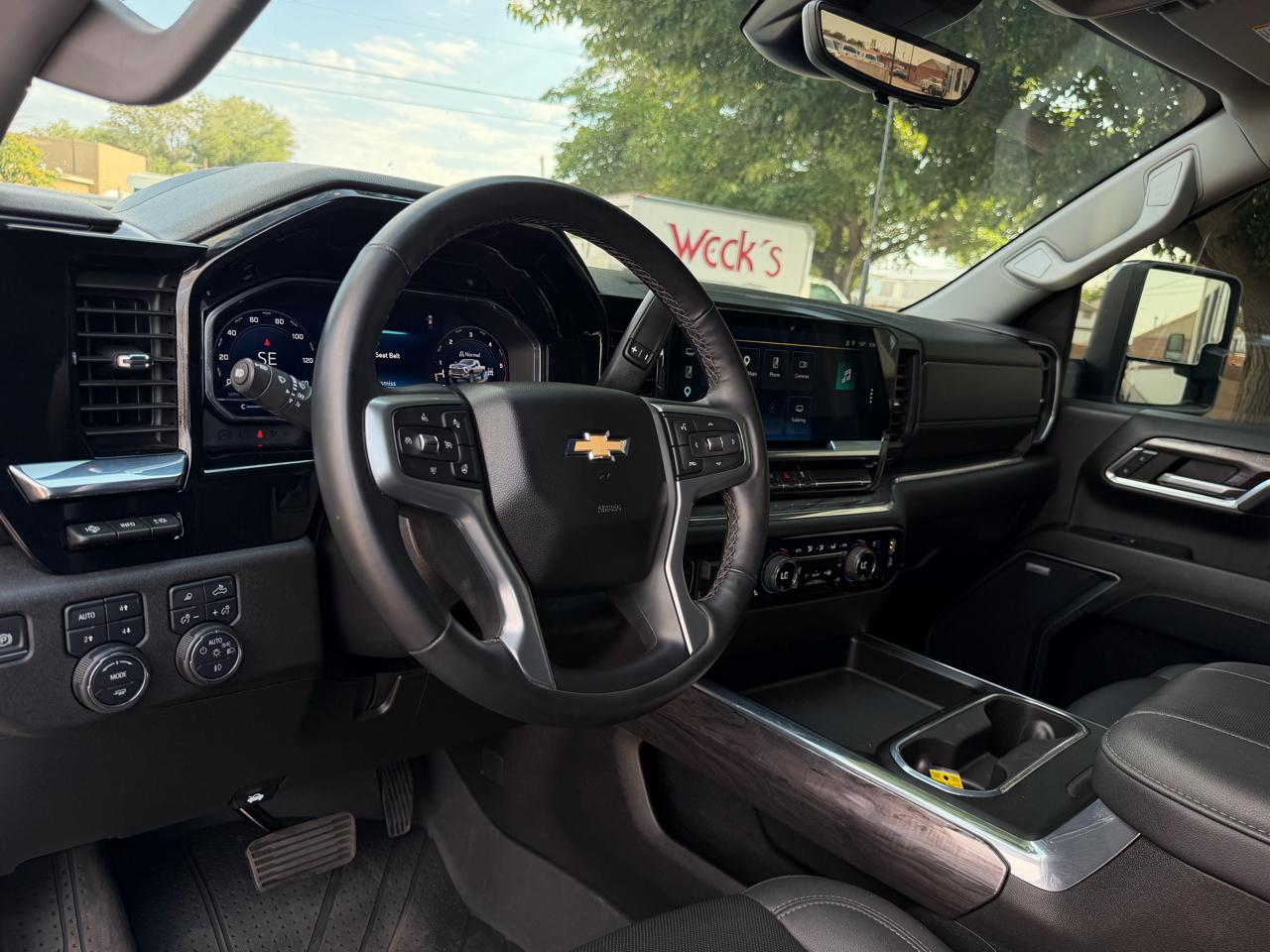 Chevrolet Silverado 3500HD 4WD Crew Cab 172" LTZ 2024