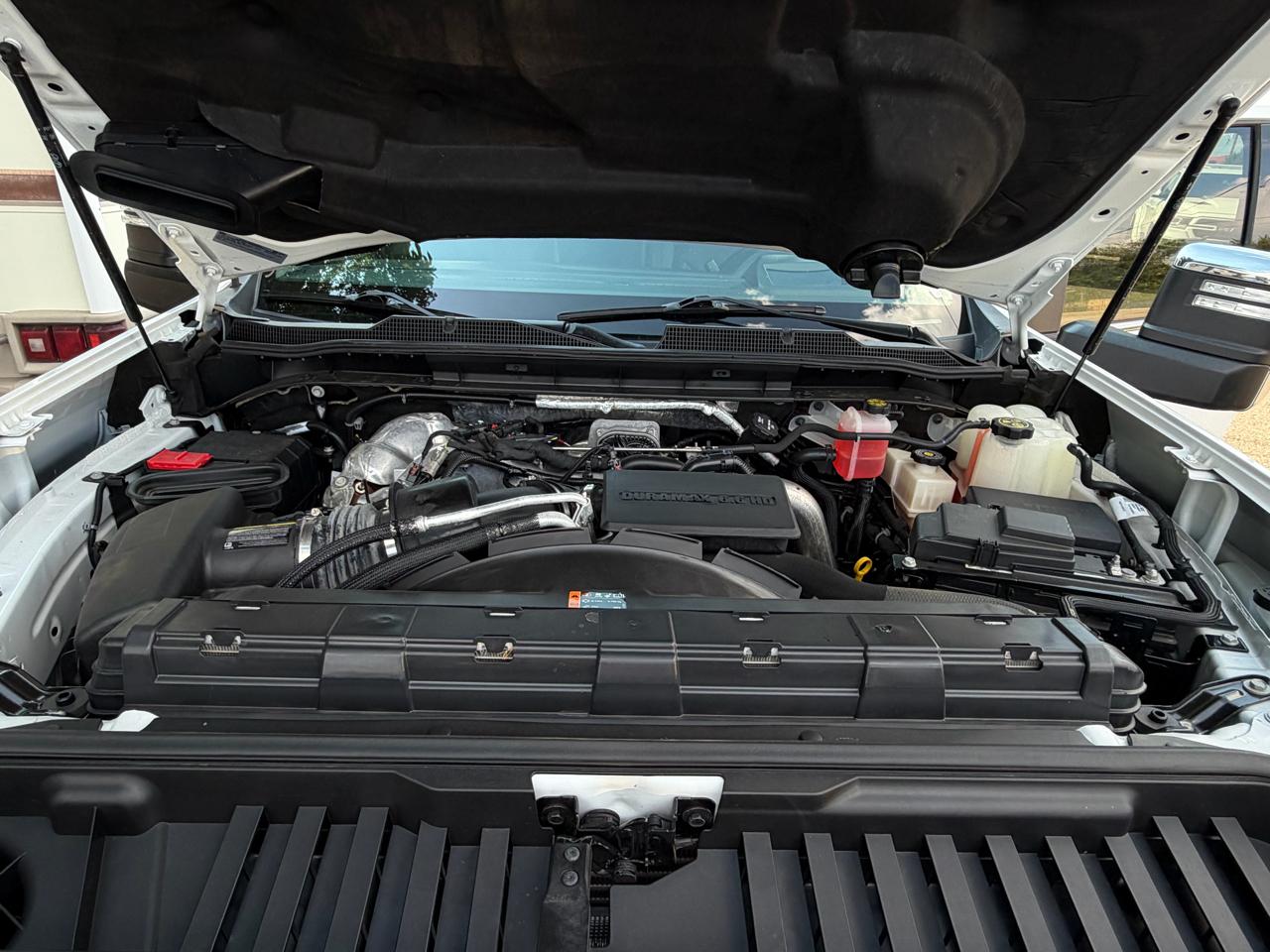 Chevrolet Silverado 3500HD 4WD Crew Cab 172" LTZ 2024