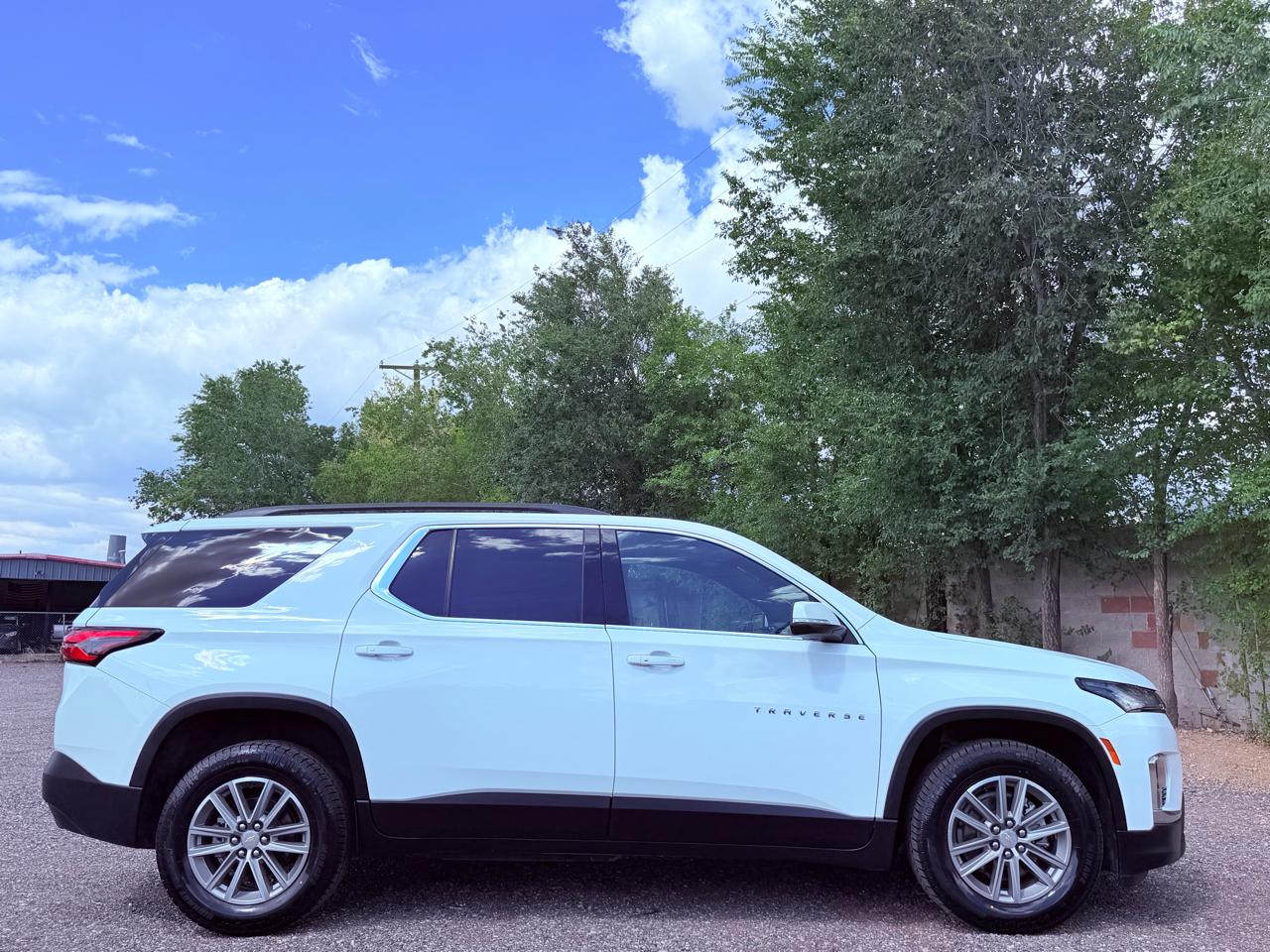 Chevrolet Traverse AWD 4dr LT Cloth w/1LT 2023