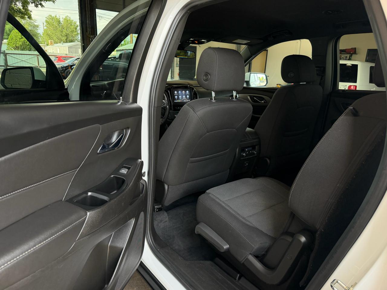 Chevrolet Traverse AWD 4dr LT Cloth w/1LT 2023