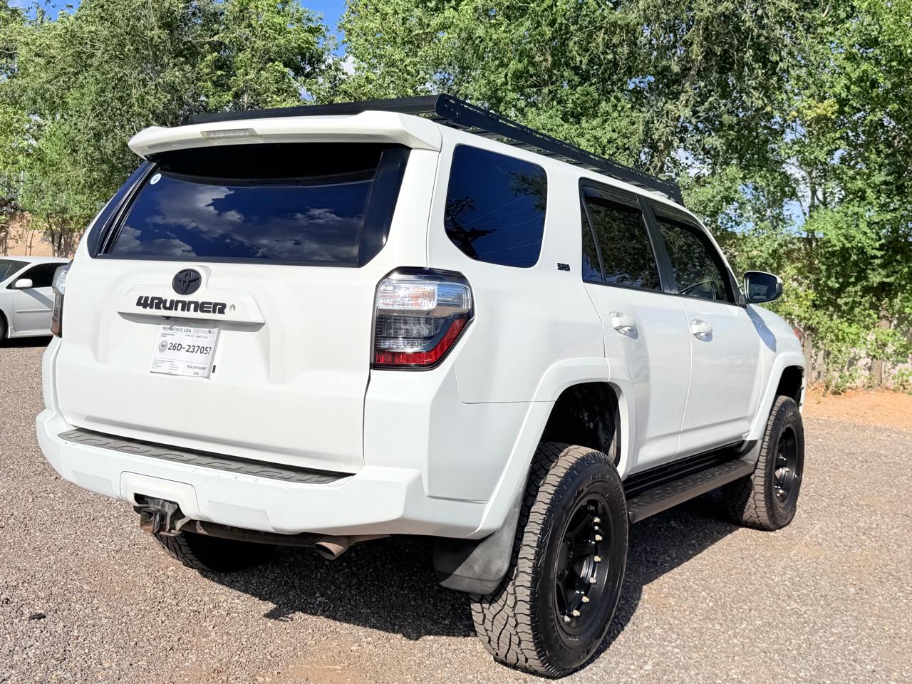 Toyota 4Runner SR5 4WD V6 2018