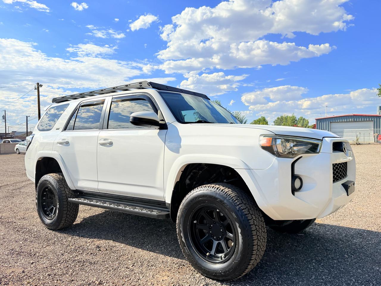 Toyota 4Runner SR5 4WD V6 2018